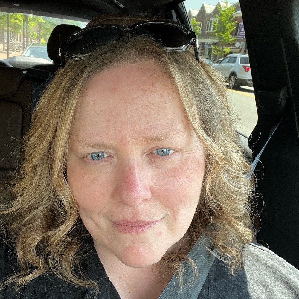 Meet your Posher, Alison